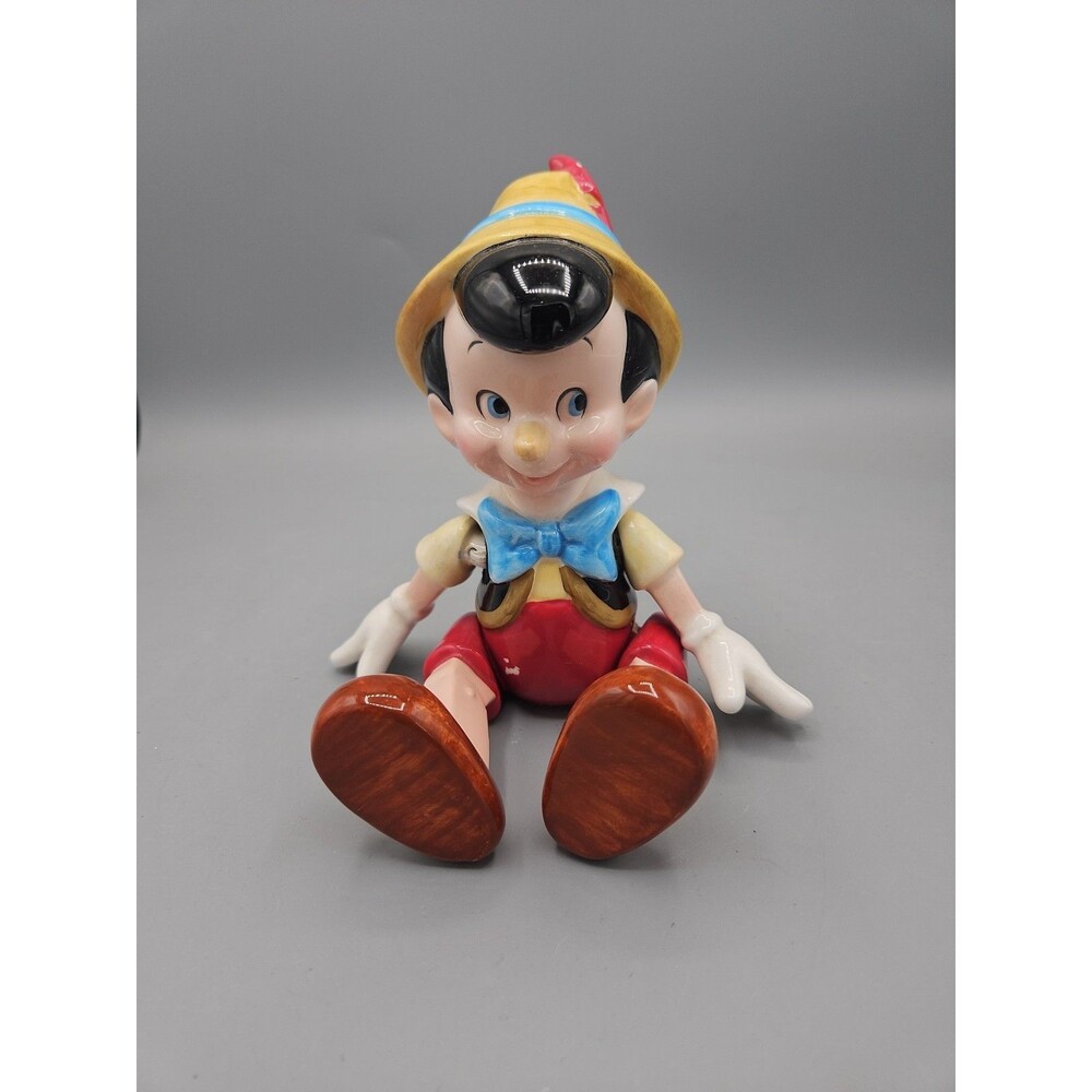Disney Schmid Articulated Pinocchio The Entertainer Music Box Sits Stands Works